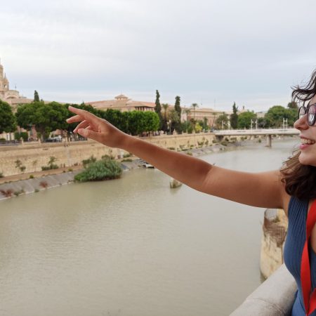 Tourist guide in the oldest bridge